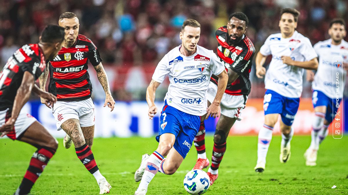 Fortaleza é goleado pelo Flamengo e entra na zona de rebaixamento da Série A 1 Flamengo x Fortaleza, no Maracanã, pela Série A 2025 - na foto, Pochettino