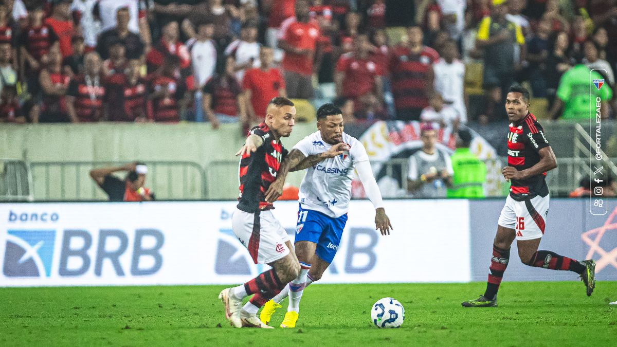Fortaleza é goleado pelo Flamengo e entra na zona de rebaixamento da Série A 2 Flamengo x Fortaleza, no Maracanã, pela Série A 2025 - na foto, Marinho