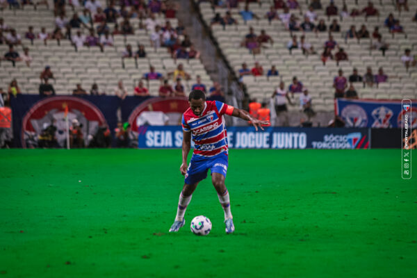 Fortaleza tem 12 jogadores com pelo menos sete jogos na Série A; veja lista 1 Fortaleza - Tinga - Série A - Cruzeiro