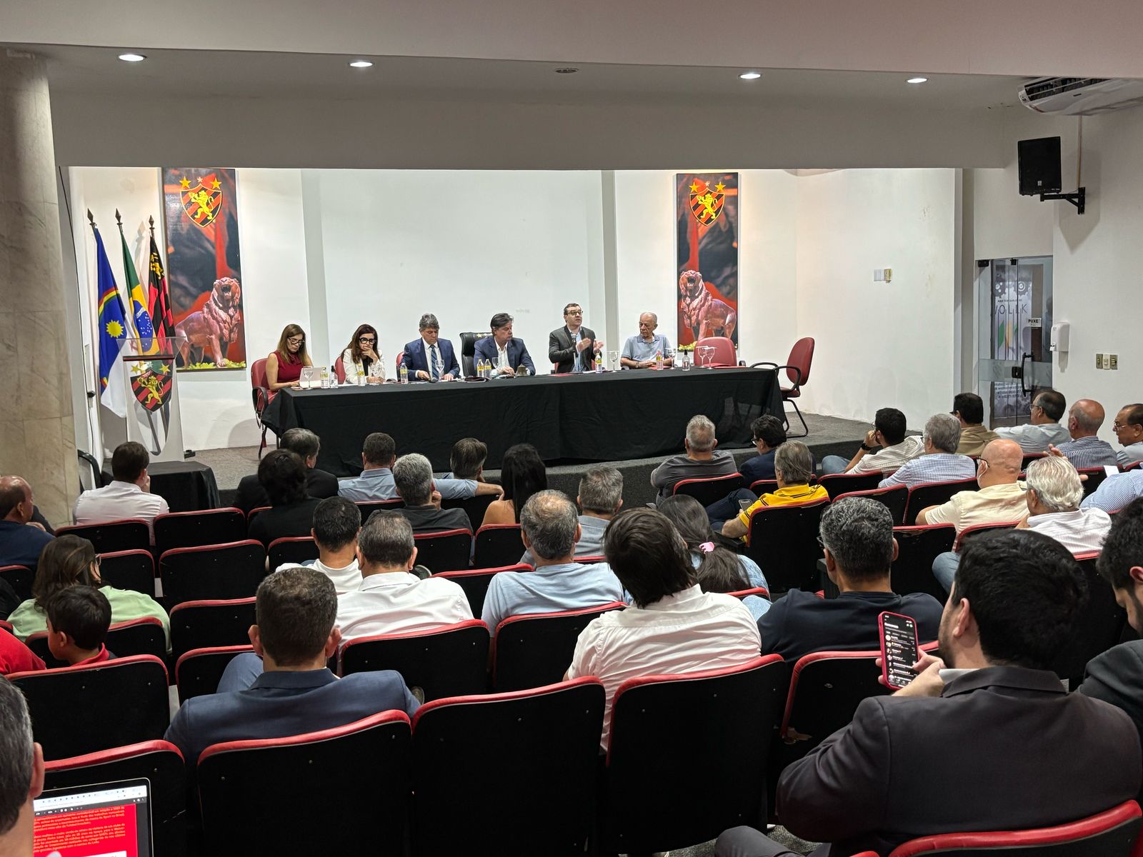 Conselho Deliberativo do Sport indefere pedido de impeachment de Yuri Romão