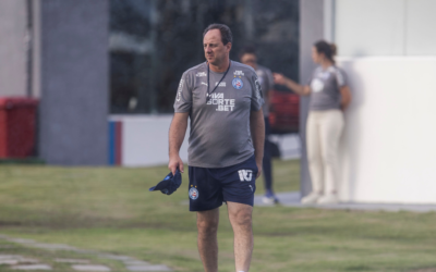 Bahia renova contrato com o técnico Rogério Ceni até o fim de 2027