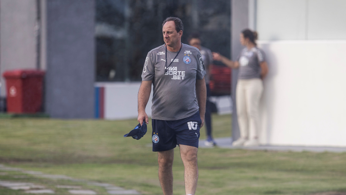 Bahia renova contrato com o técnico Rogério Ceni até o fim de 2027