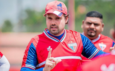 Após saída de técnico, Bahia anuncia Carlos Larocca, ex-Fortaleza, para o comando do sub-17