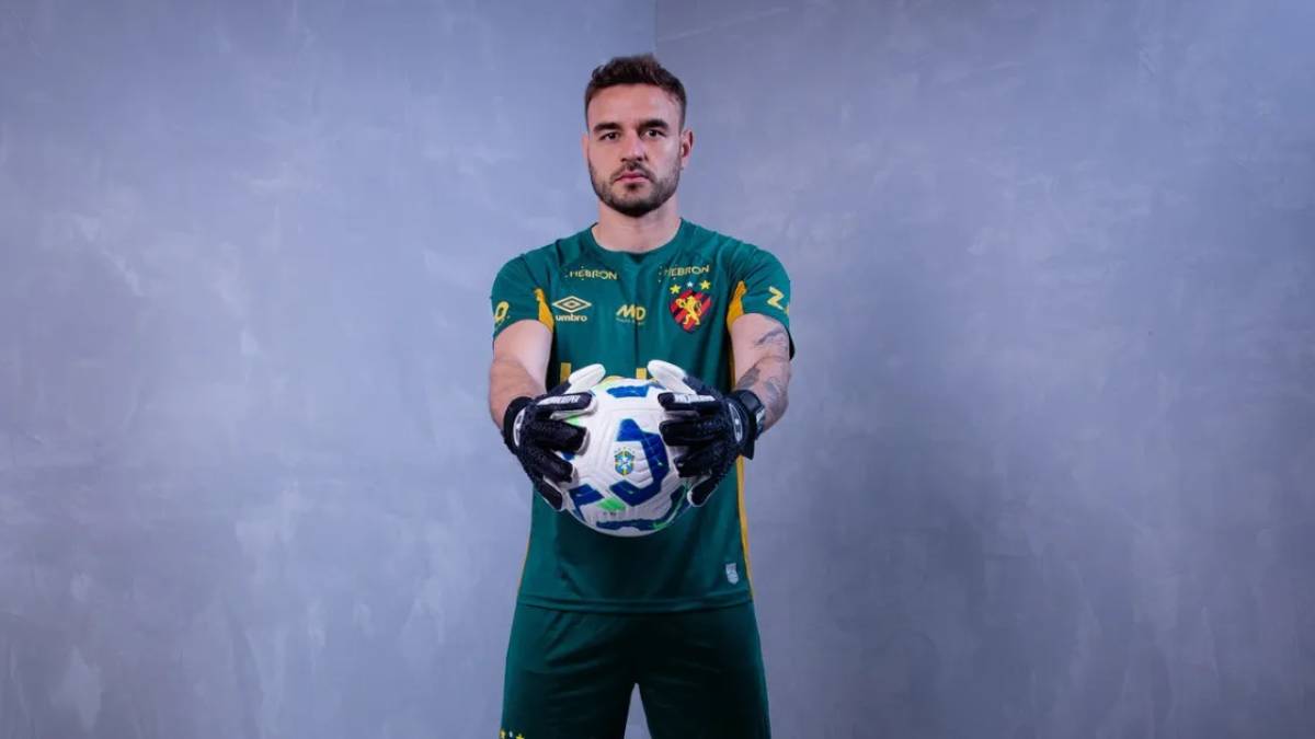 Sport oficializa chegada do goleiro Gabriel Vasconcelos, vindo do Vitória