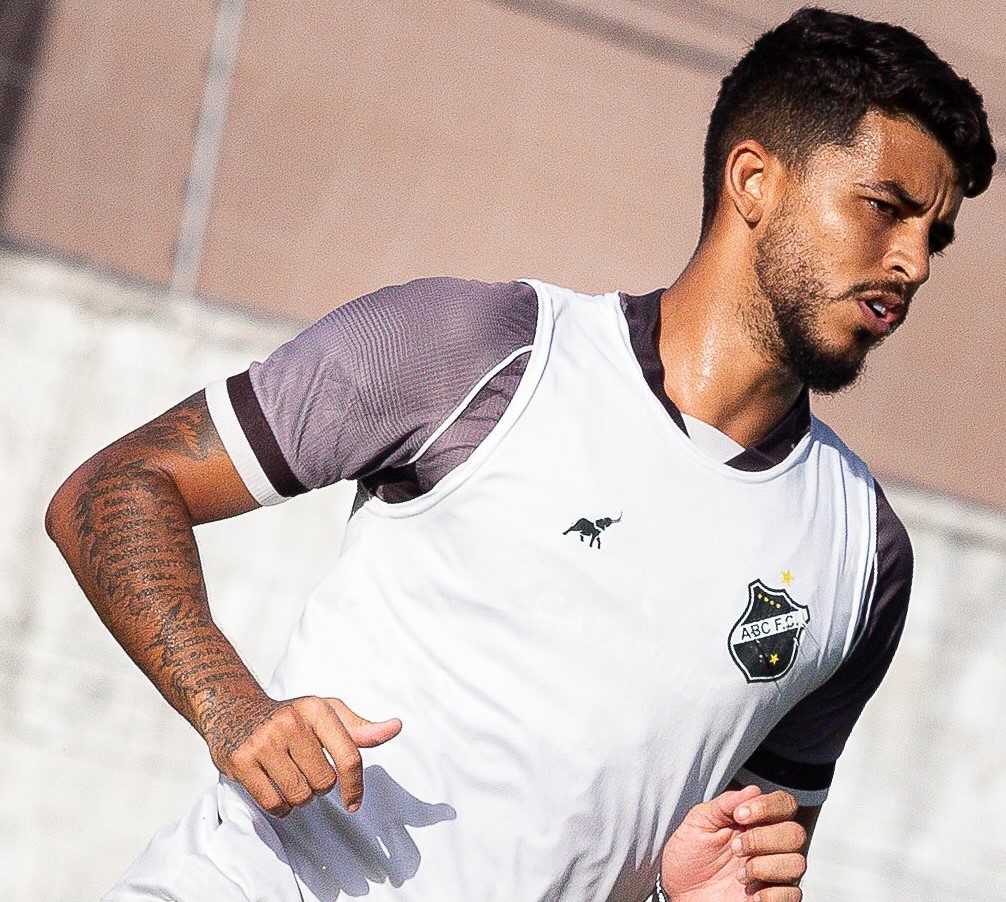 ABC tem sete jogadores pendurados para o jogo contra o Ypiranga-RS na Série C 1 Bruno Bispo - Zagueiro - ABC