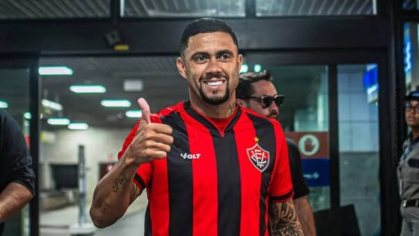 Sport busca informações sobre Wellington Rato - Foto: Victor Ferreira / EC Vitória