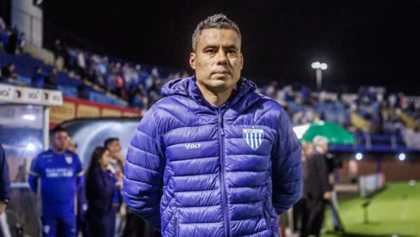 Sport monitora situação de Jair Ventura - Foto: Fabiano Rateke/Avaí