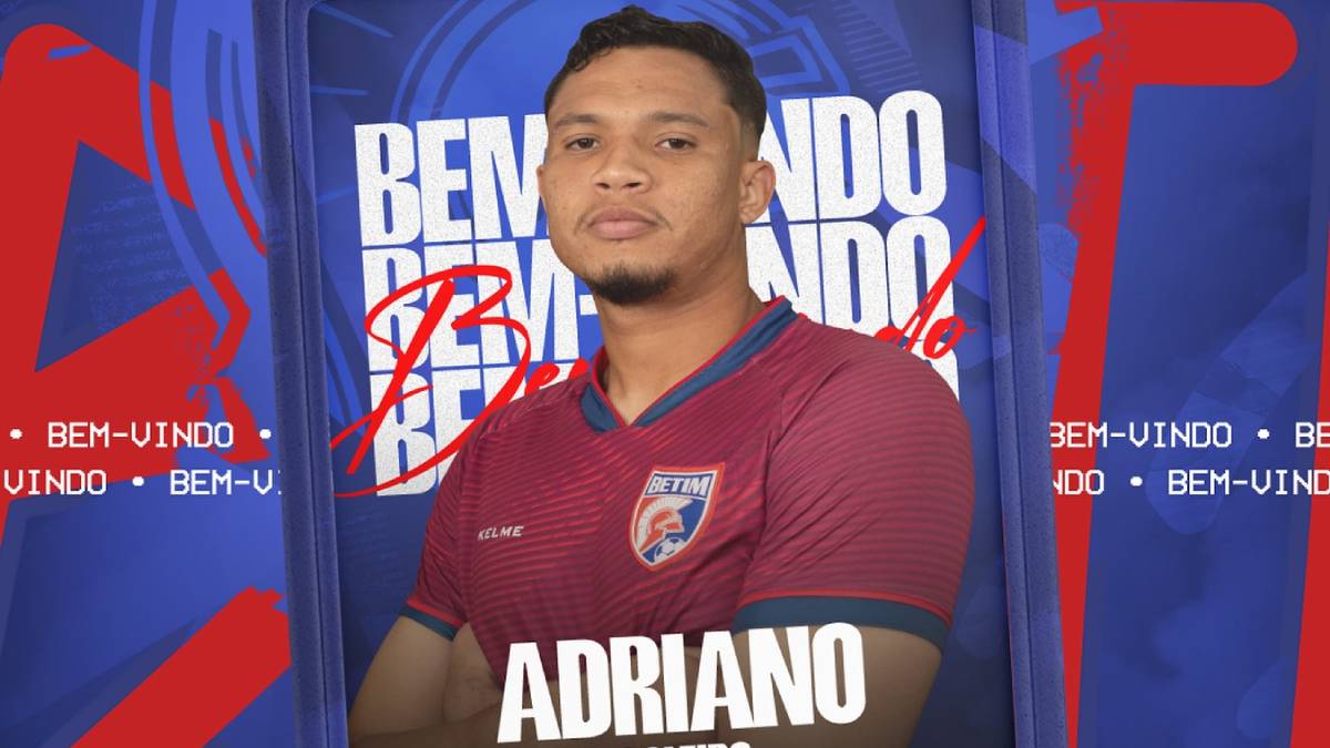 Adriano passou um tempo no Betim, mas não entrou em campo - Foto: Divulgação