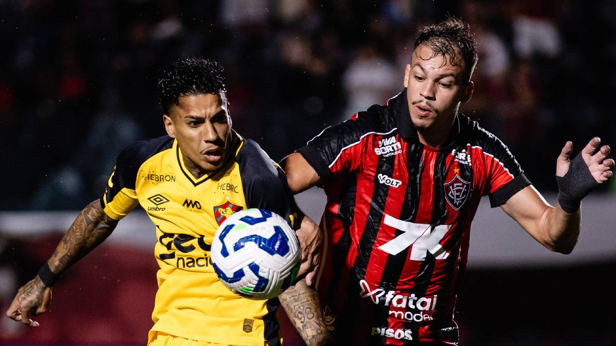 Em clássico eletrizante, Vitória e Sport empatam com gols nos acréscimos no Barradão, pela Série A