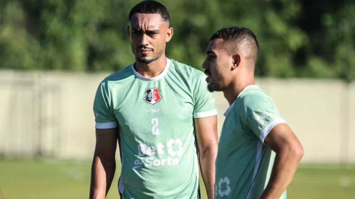 Zagueiro do Santa Cruz reconhece queda de rendimento na Série D, mas mira liderança geral da competição