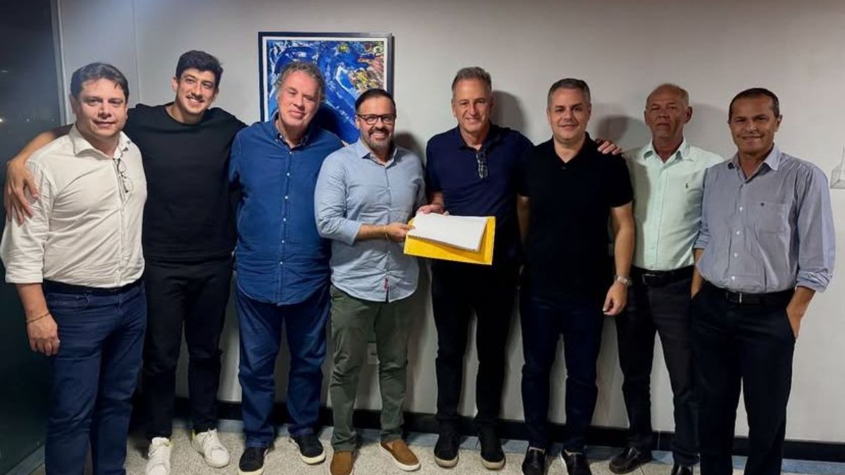 Confiança recebe proposta vinculante de venda da SAF para grupo liderado por Rodolfo Landim, ex-presidente do Flamengo