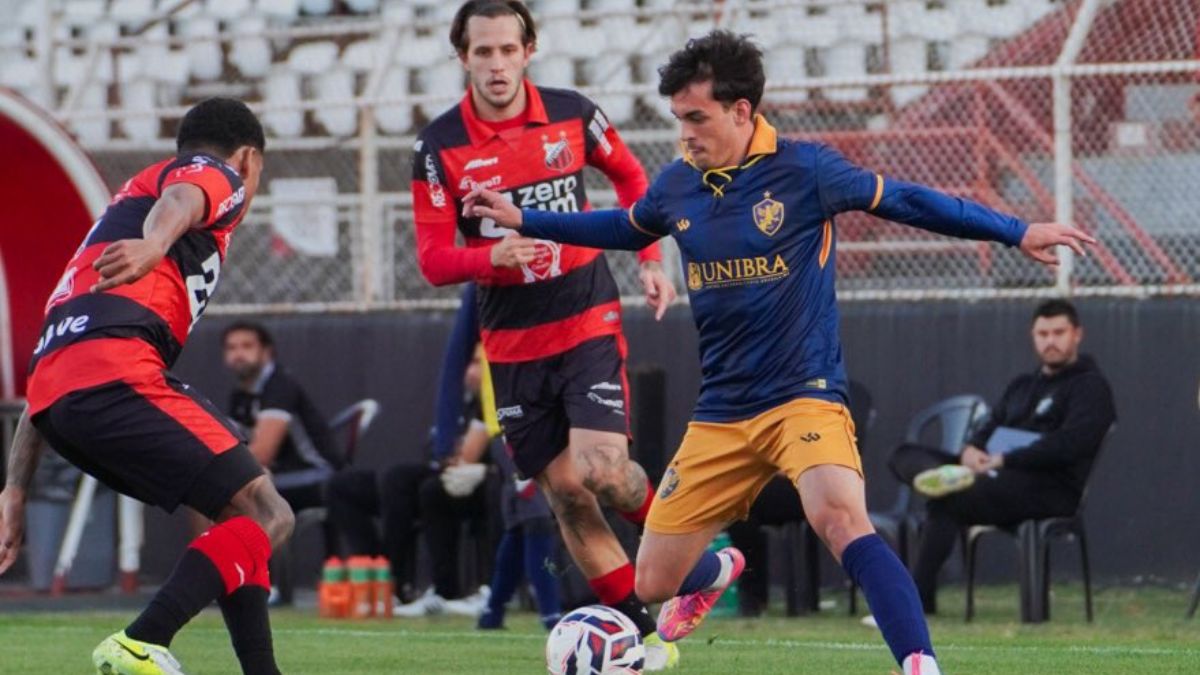 Retrô perde para o Ituano e se afunda no Z-4 da Série C