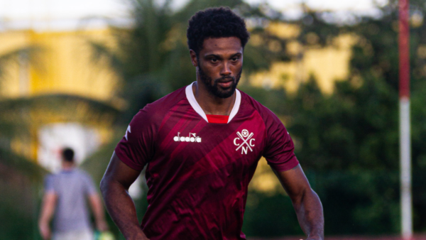 Bruno Mezenga - Náutico