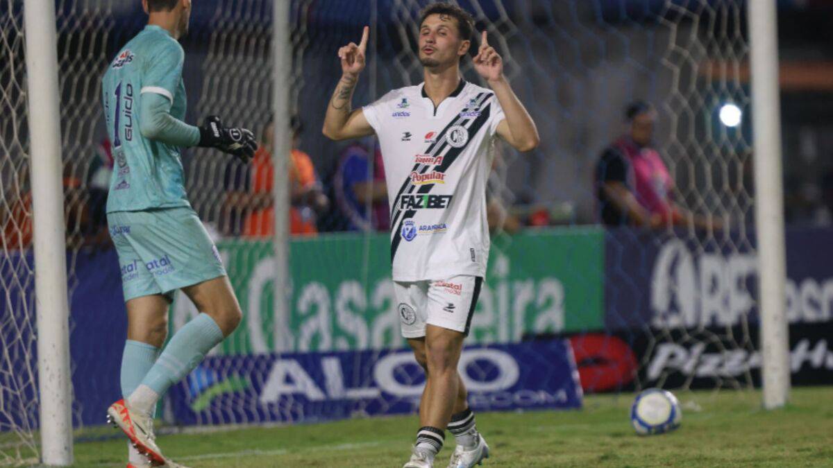 Juan Xavier atuando no Asa de Arapiraca - Foto: Divulgação