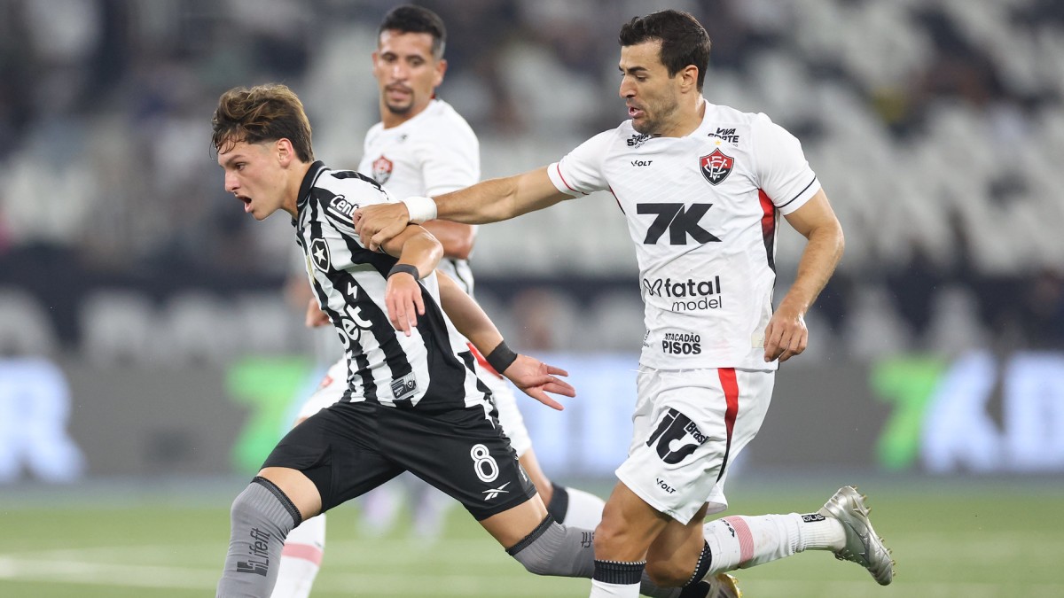 Raúl Cáceres, lateral-direito do Botafogo