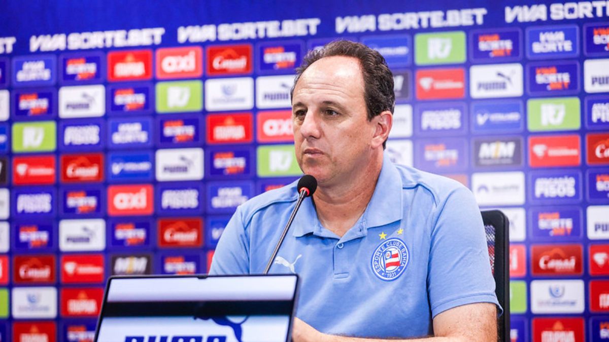 Ceni em coletiva no Bahia