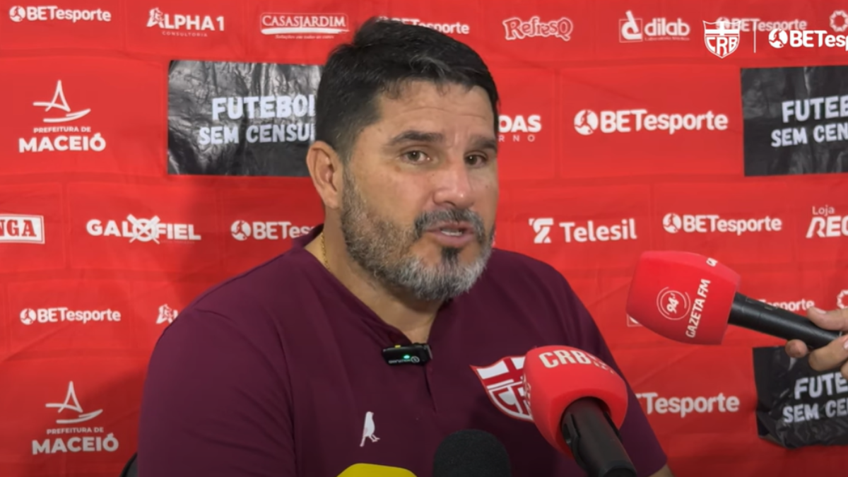 Barroca lamenta derrota do CRB para o Coritiba mas destaca uma boa partida: “Fizemos um grande jogo”