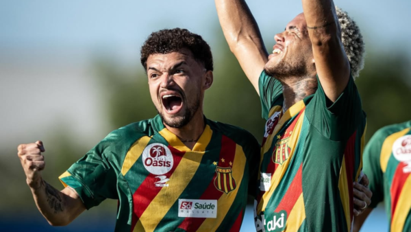 Sampaio Corrêa empata com Parnahyba pelo Grupo A2 da Série D; Três jogos do A4 terminaram empatados 1 Sampaio Corrêa - Parnahyba - Série D