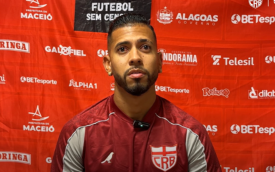 Weverton comenta oscilação do CRB na Série B do Brasileiro