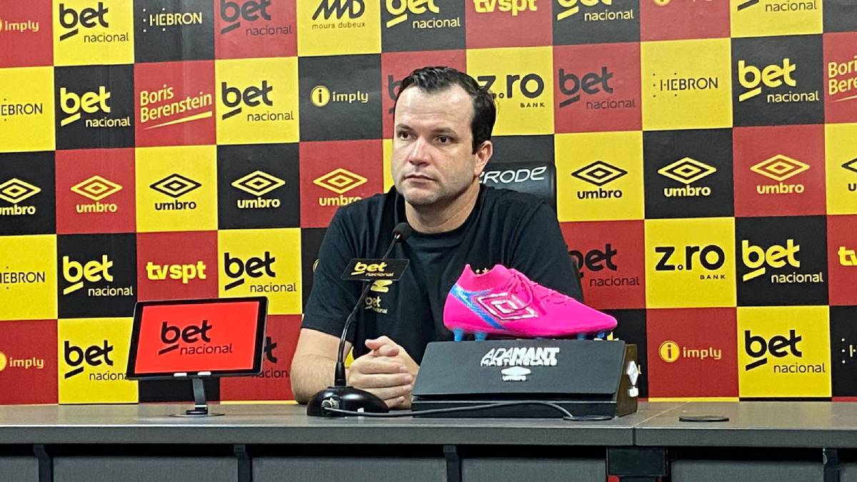 Técnico do Sport ressalta importância das características de Lucas Kal para o elenco