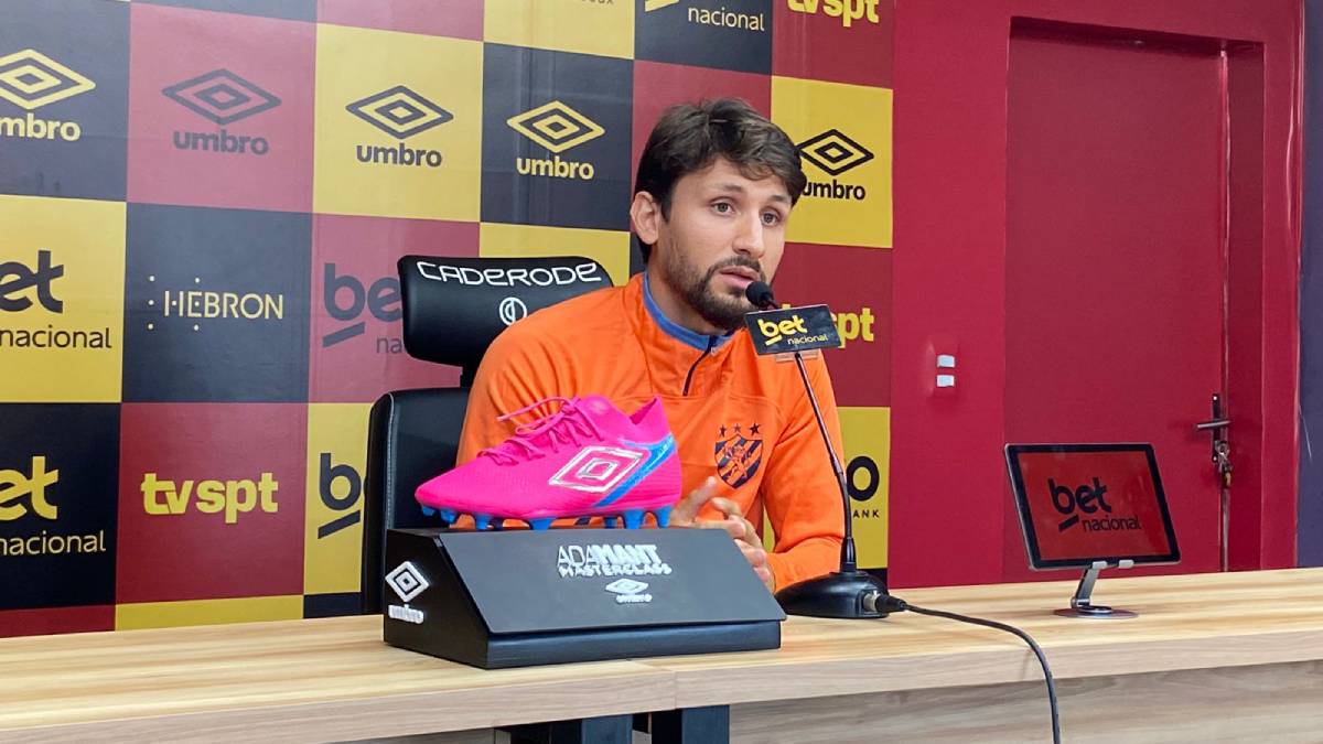 Pedro Augusto analisa disputa no meio-campo do Sport, e fala sobre momento no Brasileirão: “Ninguém vai largar o osso”