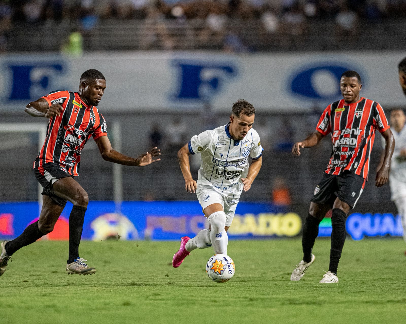 CSA vence o Ferroviário no Rei Pelé e avança para as semifinais da Copa do Nordeste 1 CSA x Ferroviário - Copa do Nordeste 2025