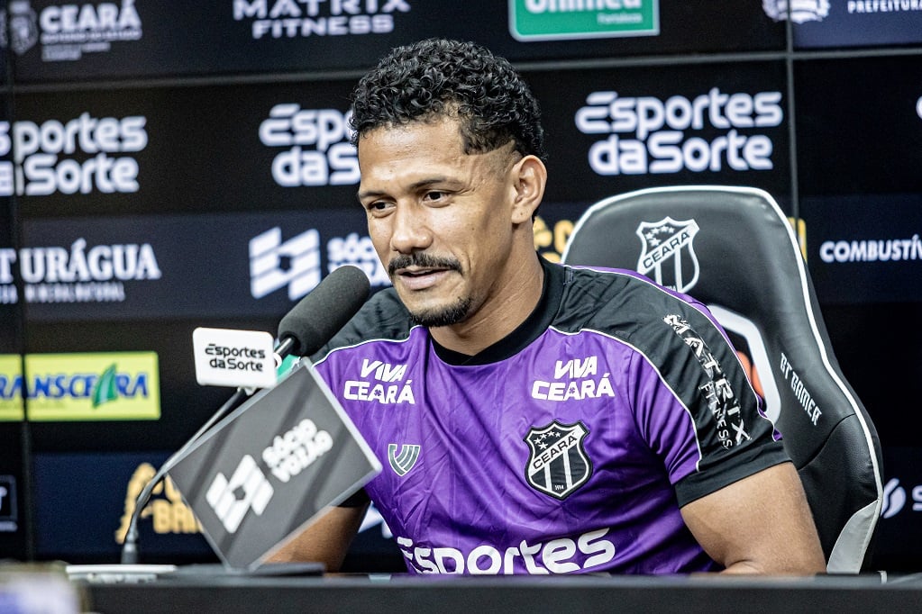 Sobral descarta favoritismo no Clássico-Rei e comemora marca importante no Ceará
