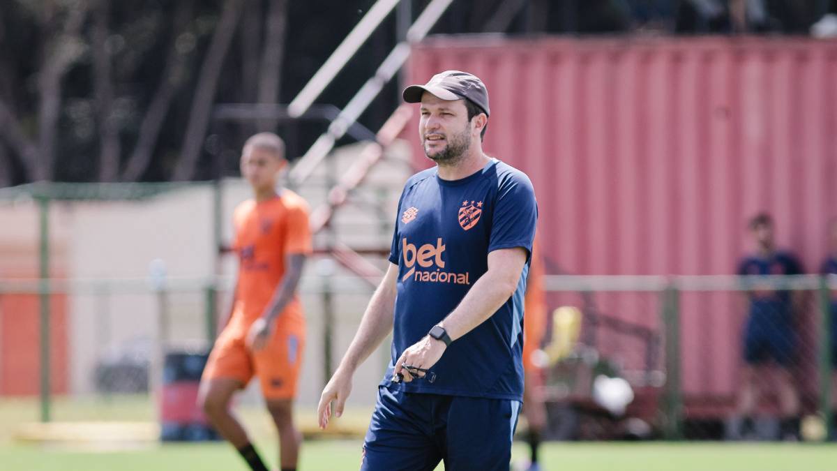 Sport finaliza preparação com mistério no meio de campo antes de enfrentar o Bahia, pelo Brasileirão