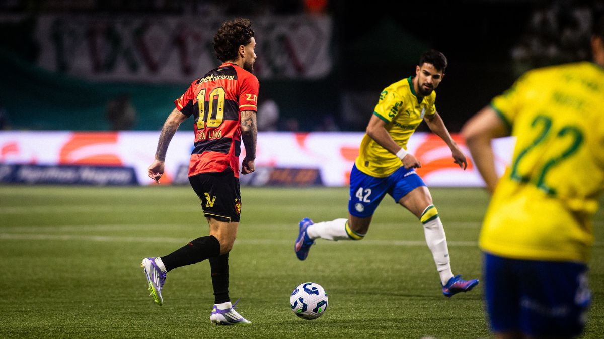 Com dores no tornozelo, Lucas Lima será reavaliado e vira dúvida no Sport para jogo contra o Vasco 1 Palmeiras x Sport pela Série A do Brasileirão 2025. Na foto, Lucas Lima