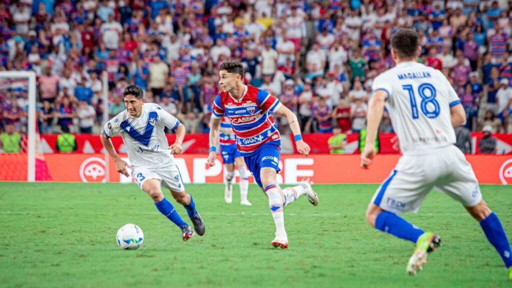 Fortaleza encara Vélez Sarsfield fora de casa e busca vaga inédita nas quartas da Libertadores; veja as odds