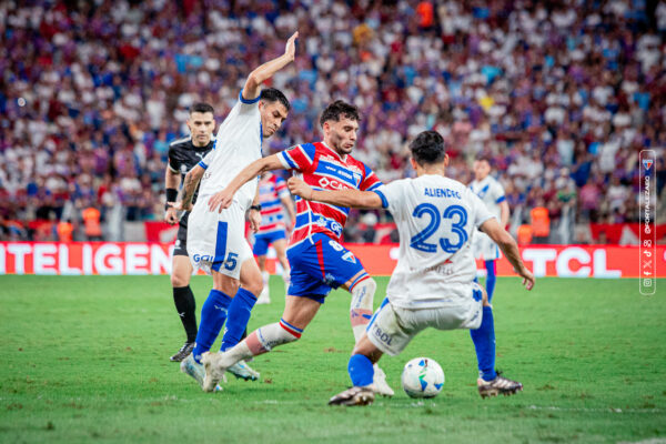 Martínez - Vélez - Fortaleza - Libertadores - Arena Castelão