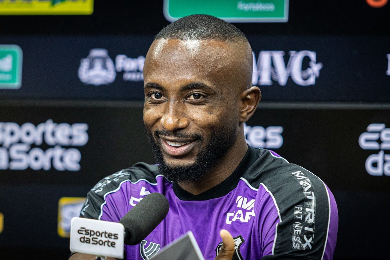 Dieguinho considera a atual temporada como a melhor da carreira e projeta próximo jogo do Ceará