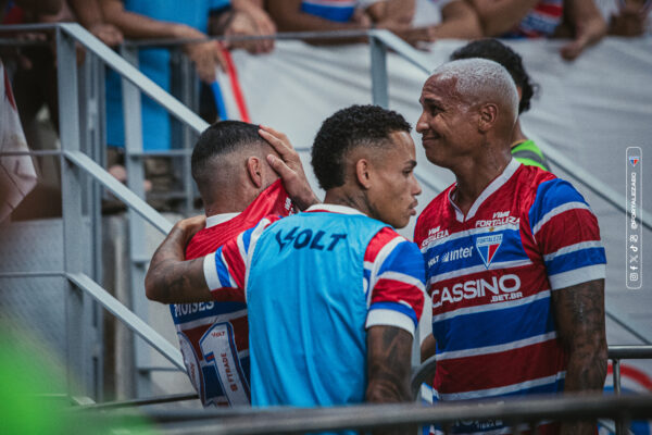Moisés - Deyverson - Fortaleza - Série A - Internacional