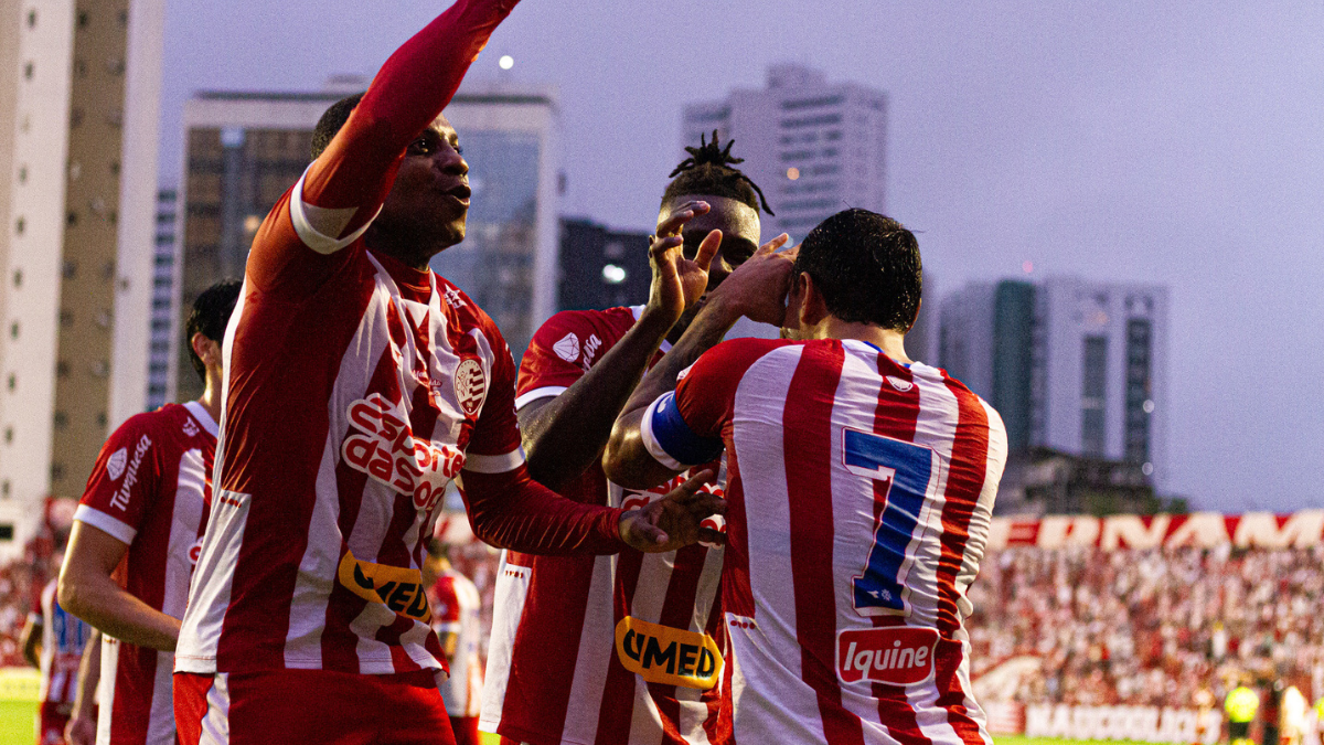 Náutico vence Ituano nos Aflitos.