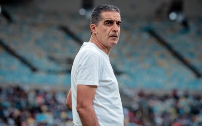 Técnico vê boa atuação do Fortaleza contra o Fluminense, mas punido por “detalhes e erros”