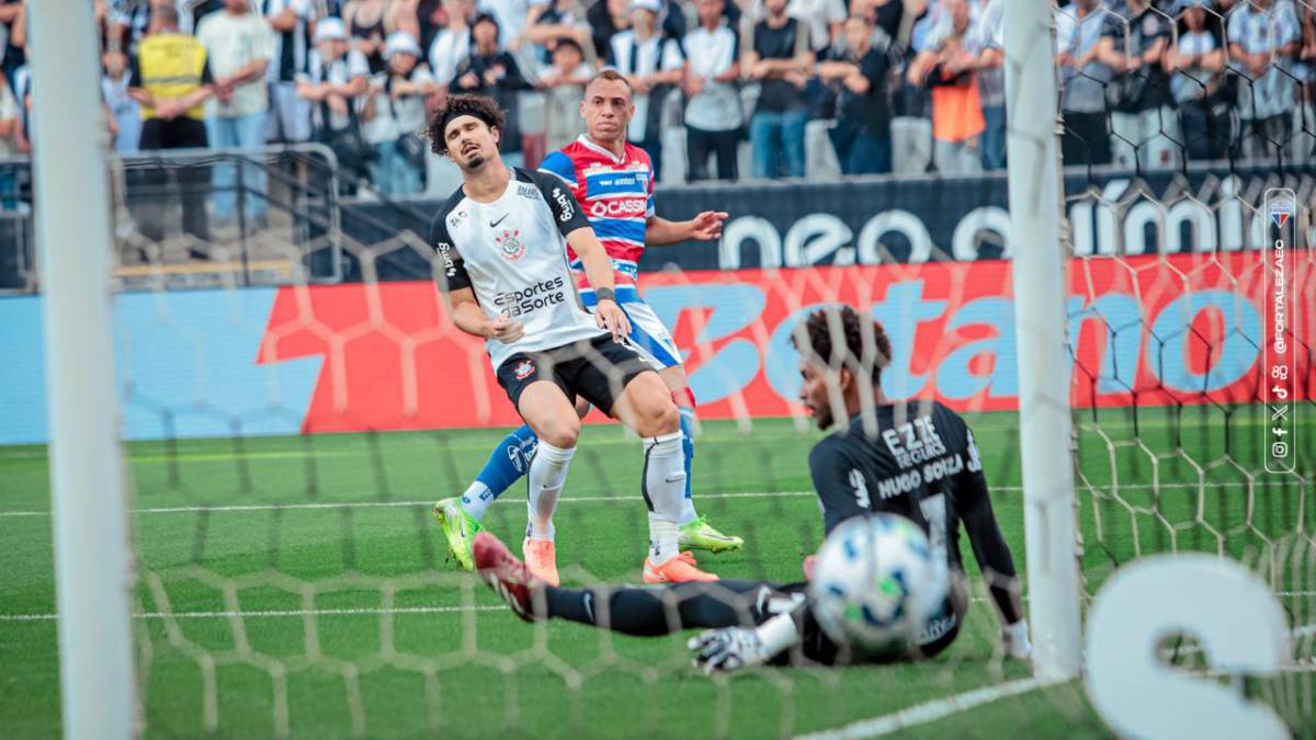 Fortaleza cede empate ao Corinthians nos minutos finais e desperdiça chance de deixar a zona de rebaixamento