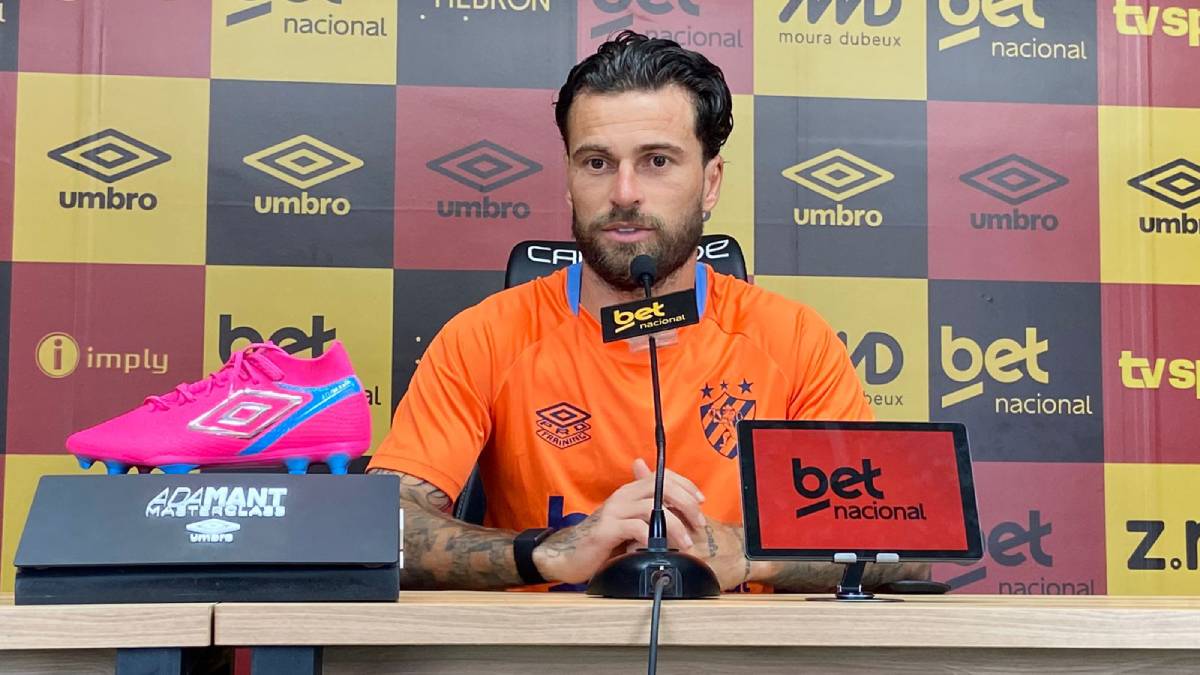 Sport: Lucas Lima abre o jogo sobre Sérgio Oliveira, avalia disputa no meio campo e prevê “guerra” contra o Grêmio