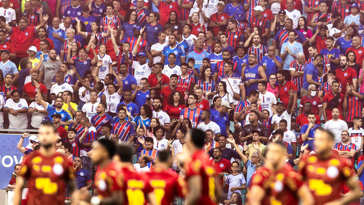 Copa do Brasil: Bahia divulga parcial com mais de 37 mil ingressos vendidos para jogo decisivo contra o Fluminense 1 Bahia divulga parcial com mais de 37 mil ingressos garantidos para jogo contra o Fluminense.