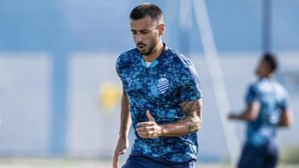 CSA tem mudanças no time para jogo contra o Brusque.