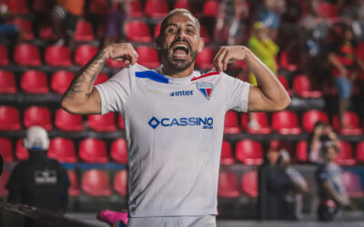 Fortaleza oficializa venda do atacante Moisés ao Santos