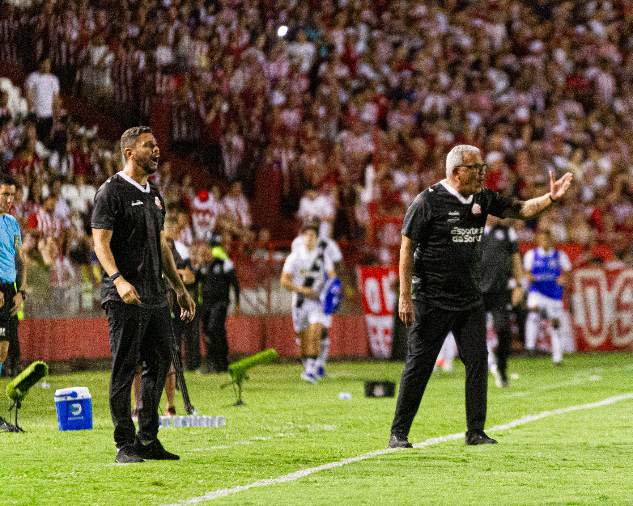Hélio dos Anjos reclama da falta de competência do Náutico e diz que time precisa “ter atitude” para conquistar o acesso