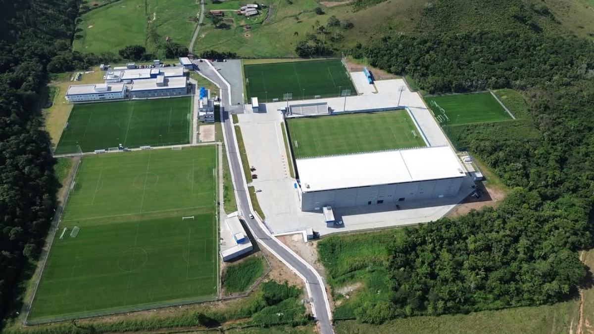 CT e estádio do Barra-SC, rival do Santa Cruz na final da Série D 2025