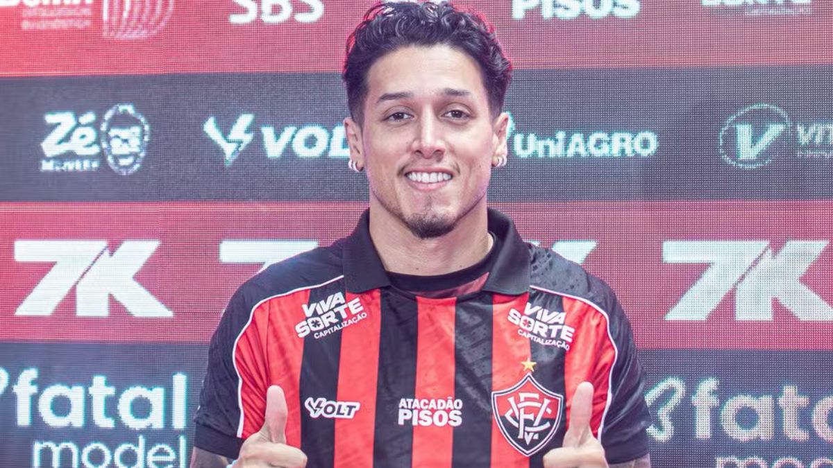 Vitória: Kike Saverio é regularizado no BID e fica à disposição da equipe
