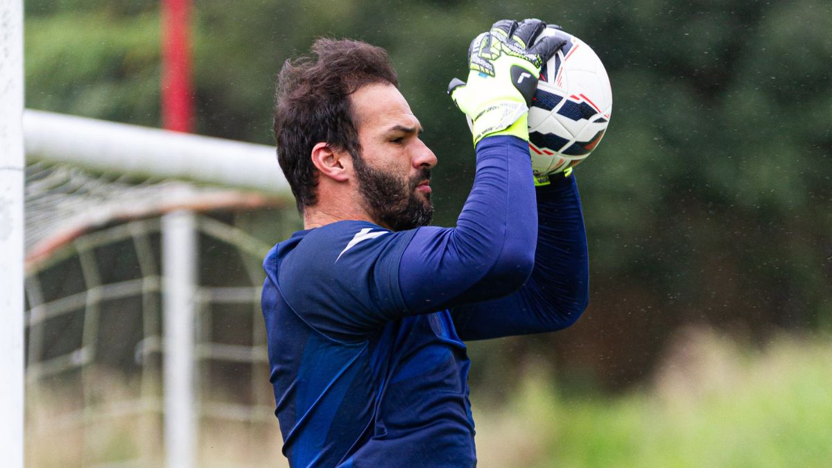 Goleiro Muriel, do Náutico
