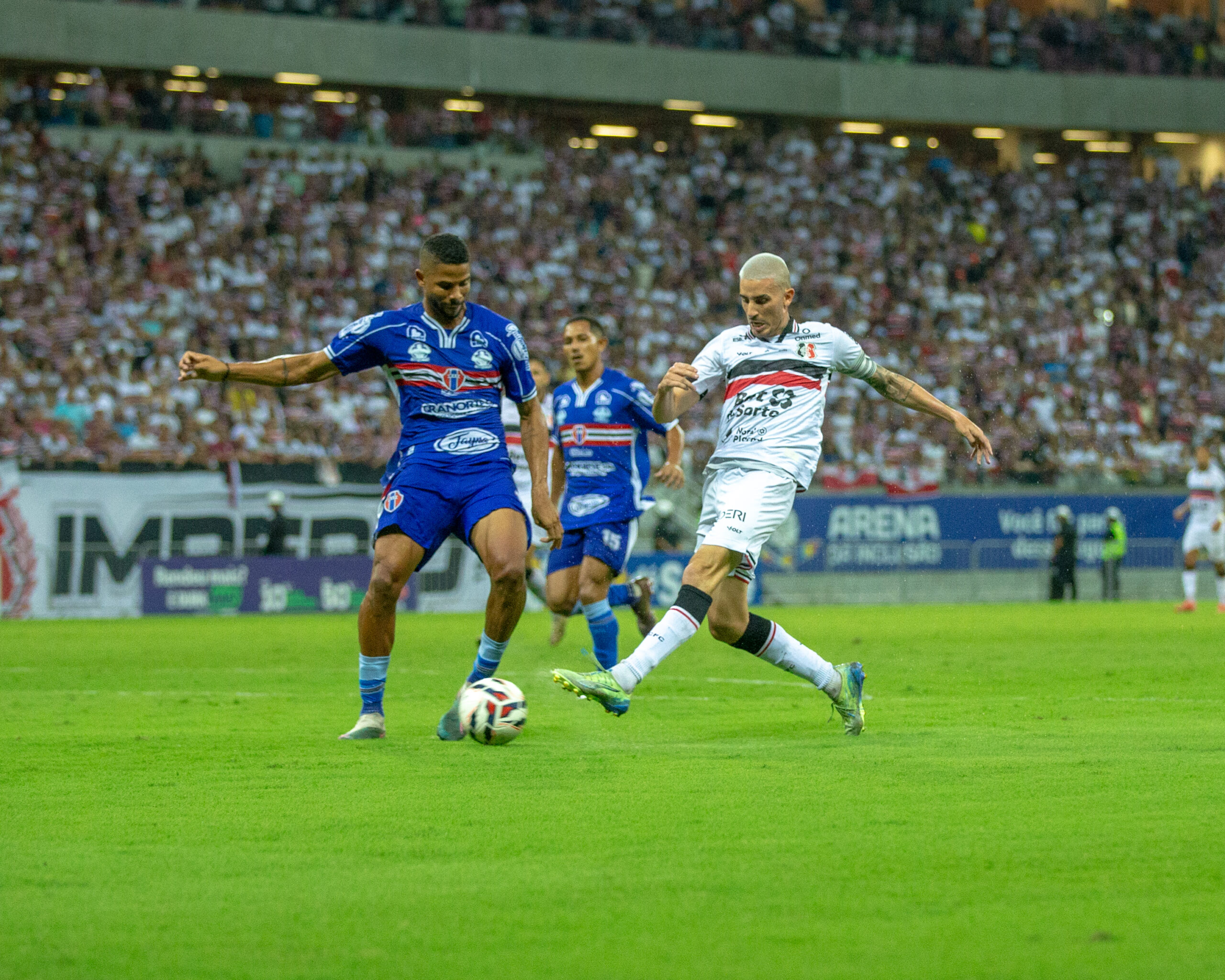 Santa Cruz fica no empate com o Maranhão e garante vaga na final da Série D