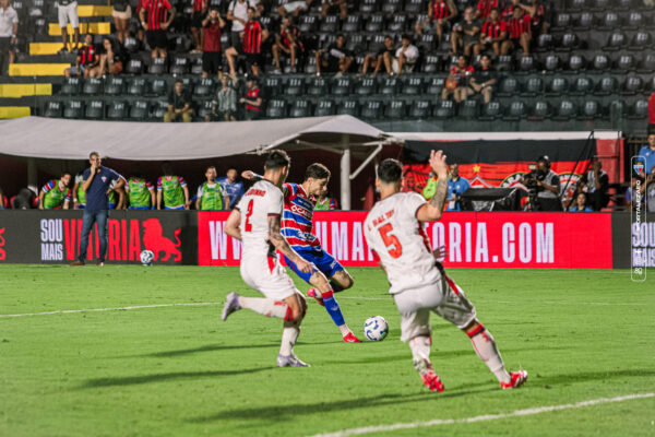 Z-4: primeira sequência de jogos de Palermo no Fortaleza terá quatro concorrentes diretos 1 Fortaleza - Vitória - Barradão - Série A