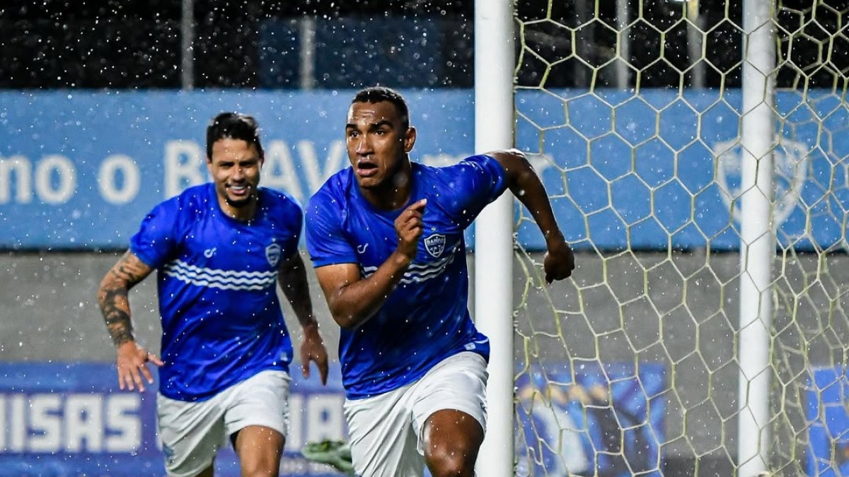 Natan Costa, atacante do Barra-SC, rival do Santa Cruz na final da Série D 2025