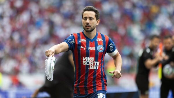 Everton Ribeiro, meia do Bahia