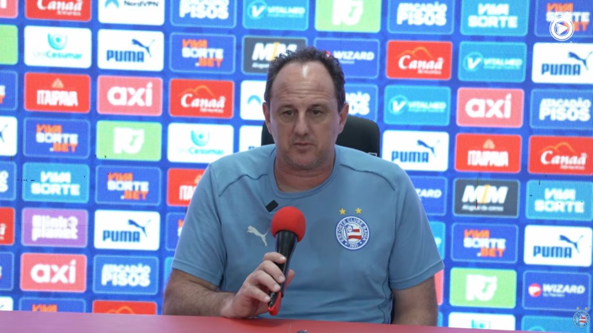Rogério Ceni credita revés no Ba-Vi principalmente a "erros grandes" 1 Técnico Rogério Ceni, do Bahia, após o clássico Ba-Vi no Barradão pela Série A 2025