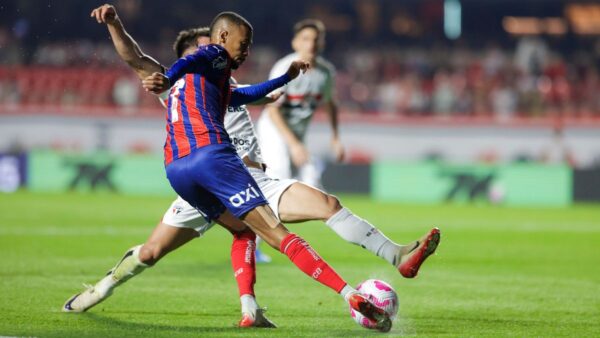 São Paulo x Bahia, no Morumbis, pela Série A 2025 - Na foto, Ademir